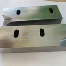 CNC obrađeni umetak od alatnog čelika 1.2379 za alat za ekstrudiranje limova u automobilskoj industriji
