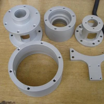 CNC gedrehte AW7075 Aluminiumbauteile nach Kundenzeichnung mit eloxierter Oberfläche